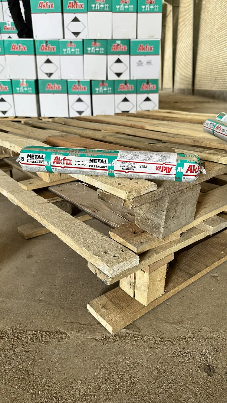 چسب پلی اورتان آکفیکس سوسیج چسب پلی اورتان آکفیکس سوسیج